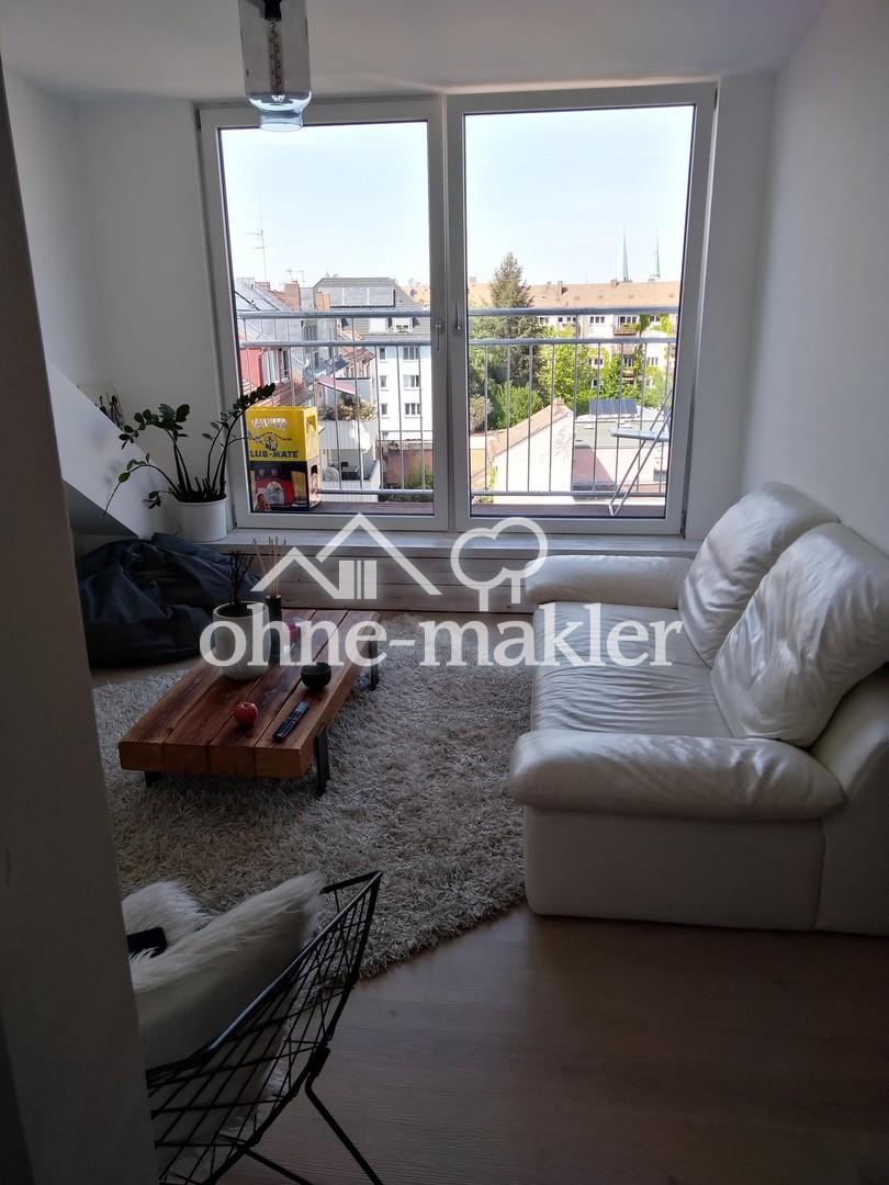 Helle, neuwertige Dachwohnung - Foto 2