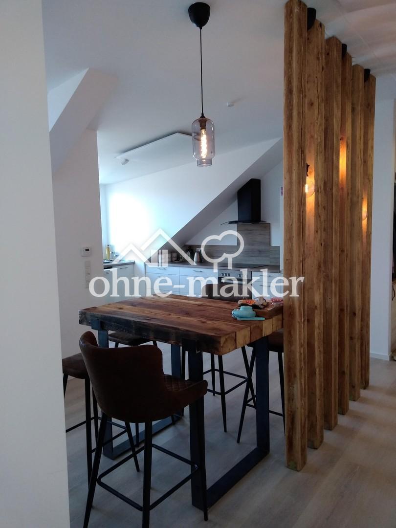 Helle, neuwertige Dachwohnung - Foto 3