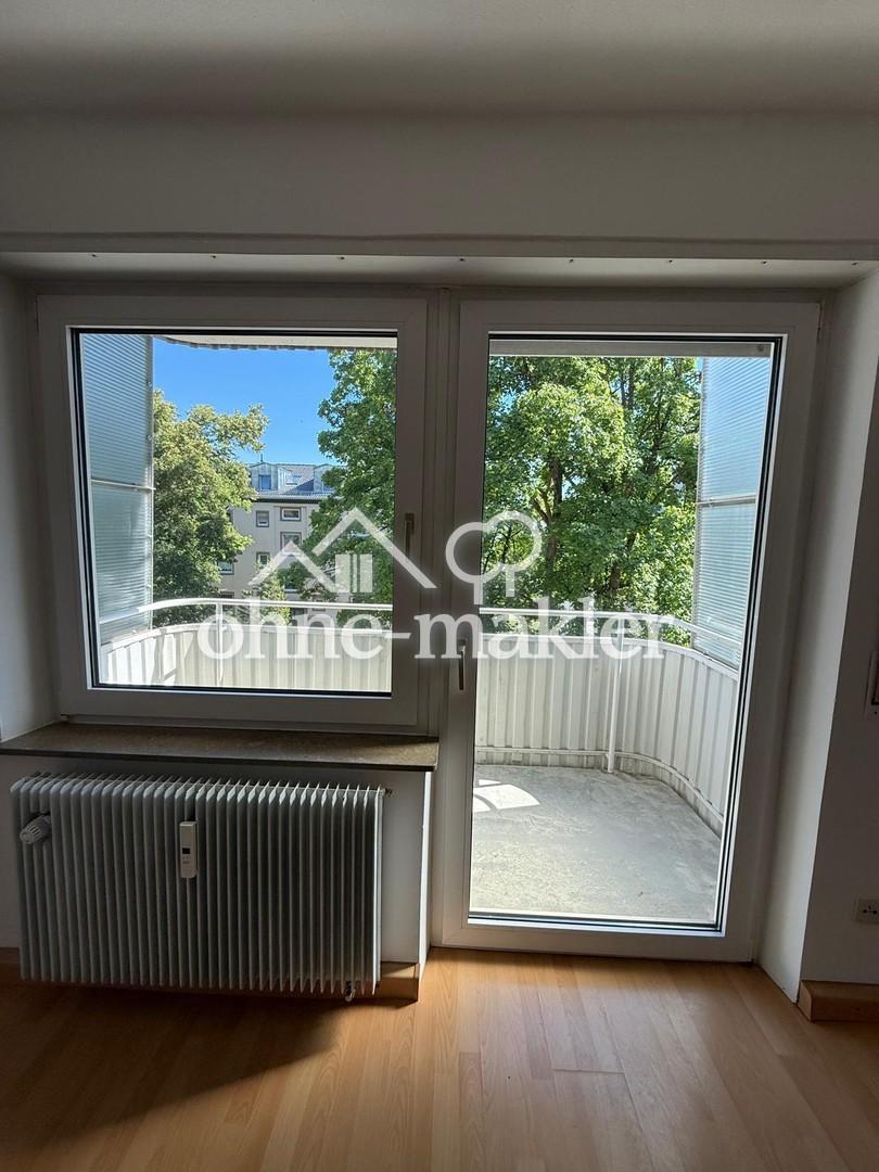 Frisch sanierte 2 Zimme Wohnung mit Küche und sonnigem Balkon - Photo 4