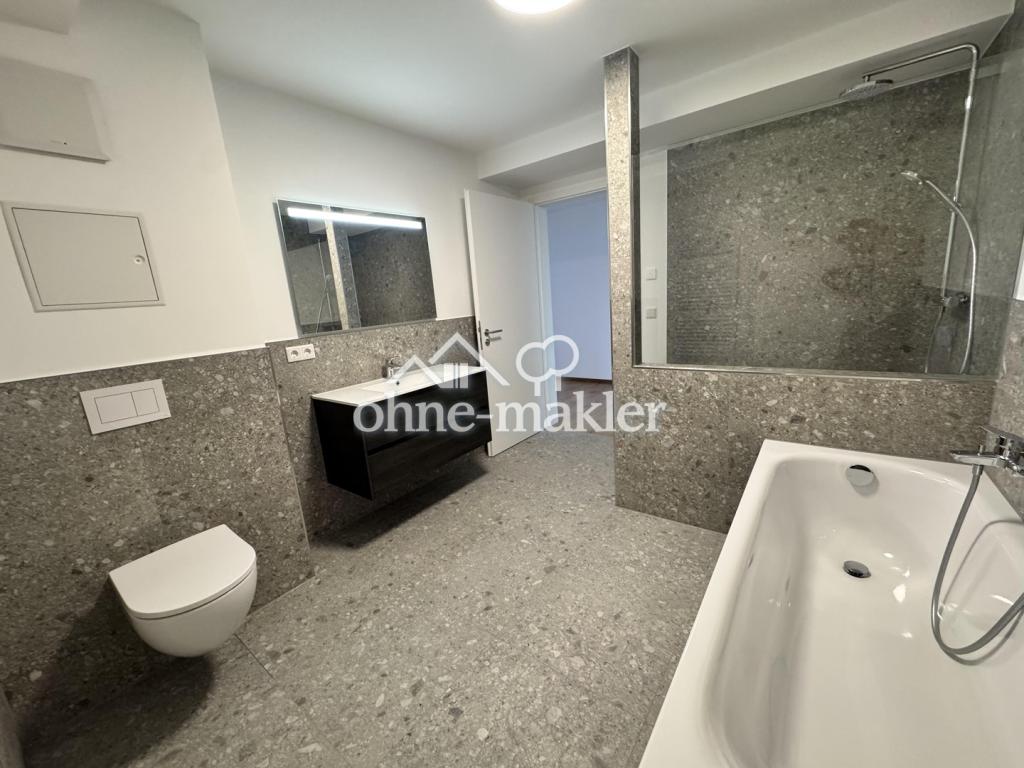NEU! 4,5 Zimmer Maisonette DG 123m² mit EBK in Mühlhausen - Photo 2
