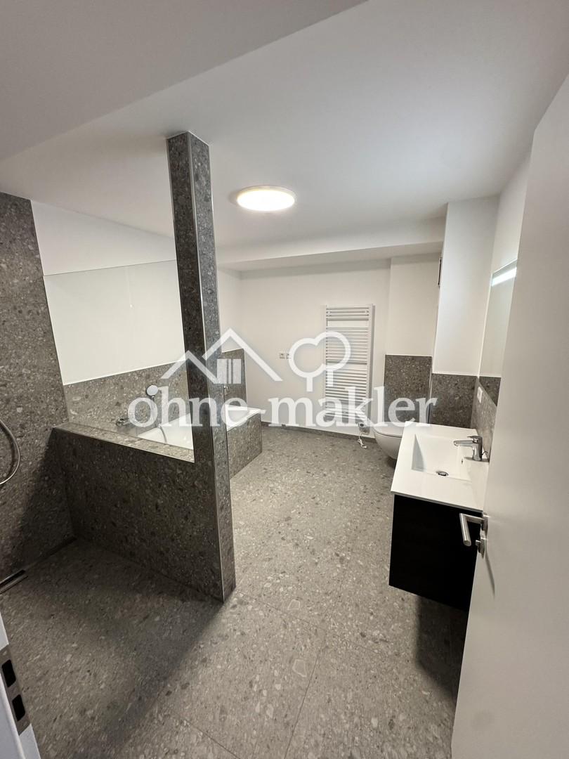 NEU! 4,5 Zimmer Maisonette DG 123m² mit EBK in Mühlhausen - Photo 1