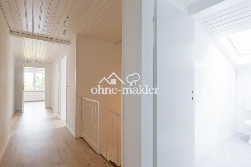 Großzügige 8-Zimmer-Wohnung auf zwei Stockwerken: saniert und bezugsfertig - Foto 5