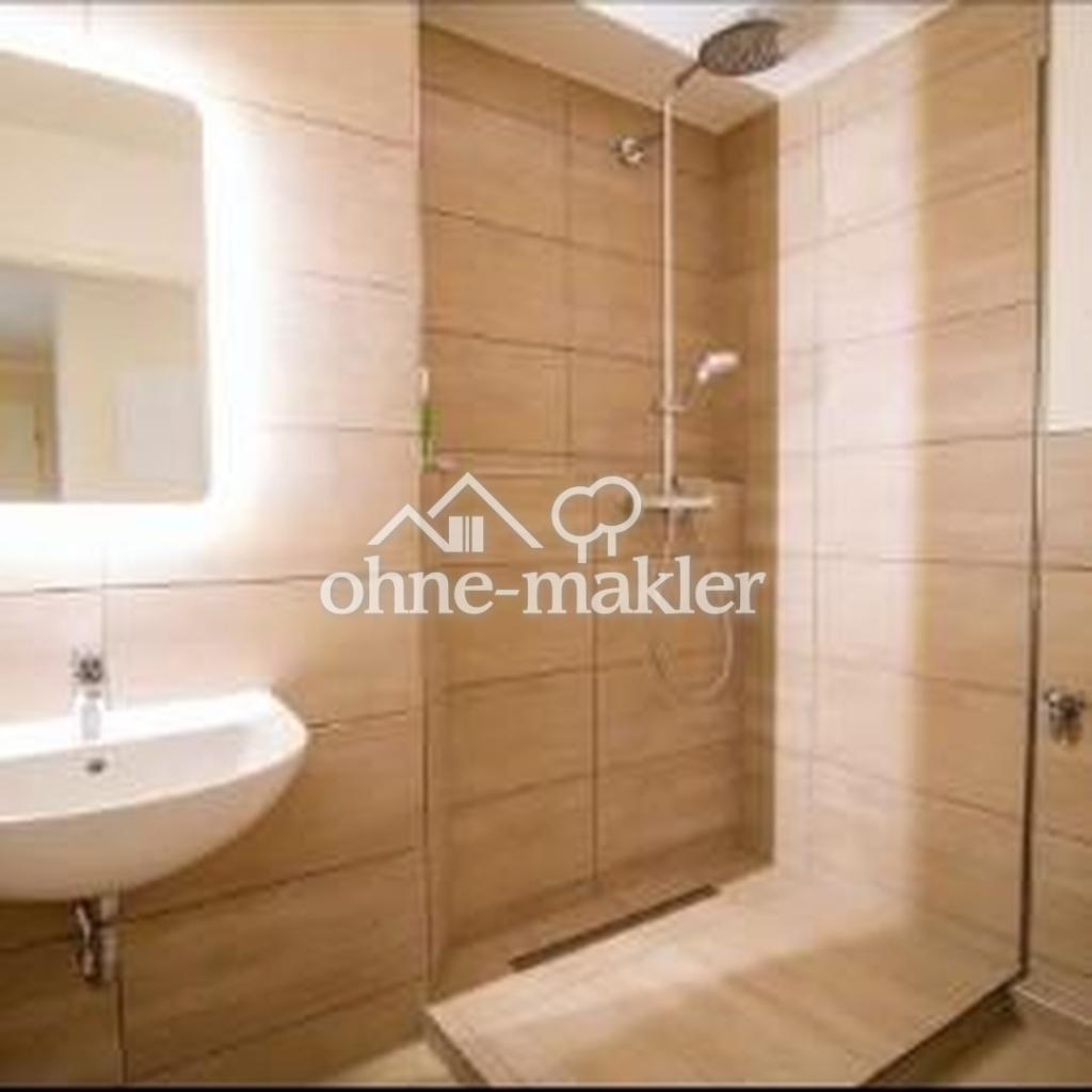 Erstbezug nach Renovierung: Helle 2-Zimmer-Wohnung - Foto 1