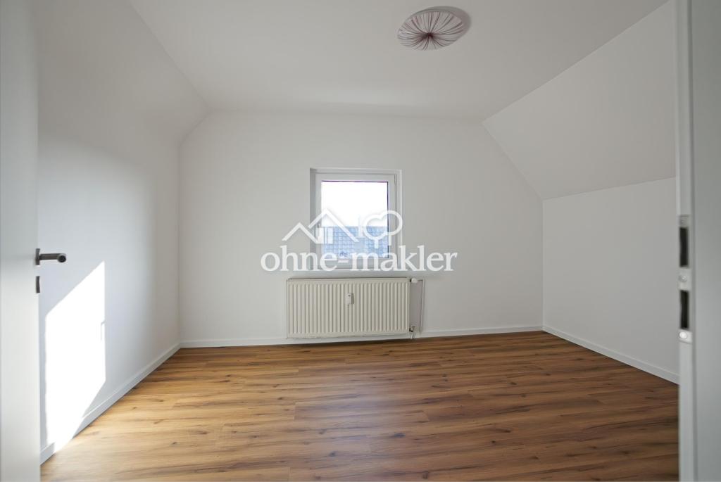 Trittau - Erstbezug nach Sanierung: Stilvolle Maisonette Wohnung mit Dachterrasse - Photo 3
