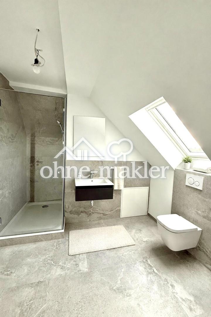 Erstbezug: Modernes Dachgeschoss-Appartement mit Küche, Klimaanlage und Fußbodenheizung - Foto 5