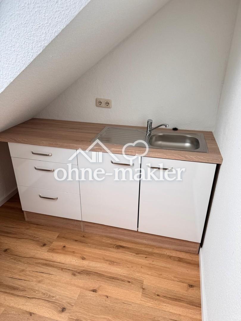 Frisch sanierte 3-Zimmer Dachgeschosswohnung - Photo 1