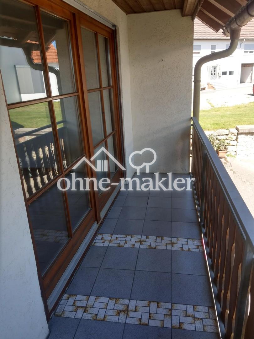 Frei 4-Zimmer-Wohnung Balkon Stellplatz für WEG Handwerker Firmen oder? - Photo 2
