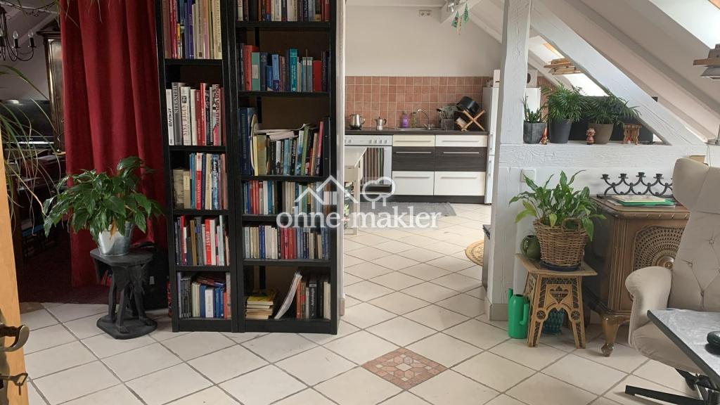Lichtdurchflutete Dachgeschosswohnung mit Aussicht - Photo 4