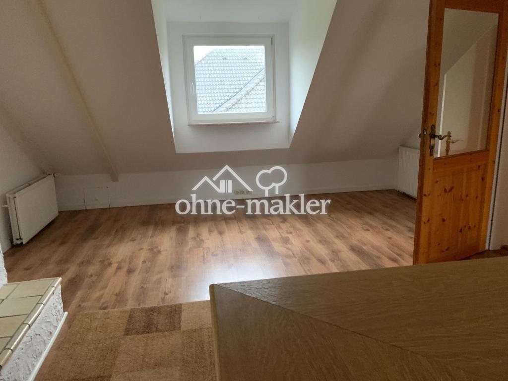 Gemütliche Dachgeschosswohnung mit Kamin, Terrasse und neuem Badezimmer in Sandesneben zu vermieten - Foto 5
