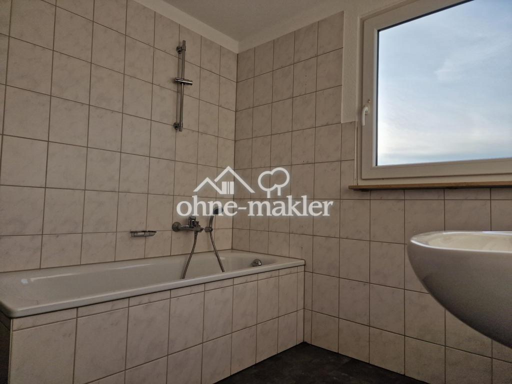 Großzügige 1-Zimmer-Dachgeschoss in Leverkusen-Opladen - Photo 2