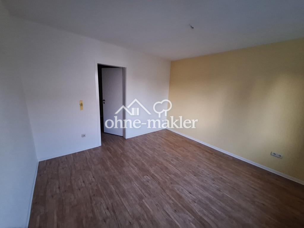 Vermiete schöne 3-Raumwohnung mit Stellplatz und Keller in einem ruhigen Haus - Photo 5