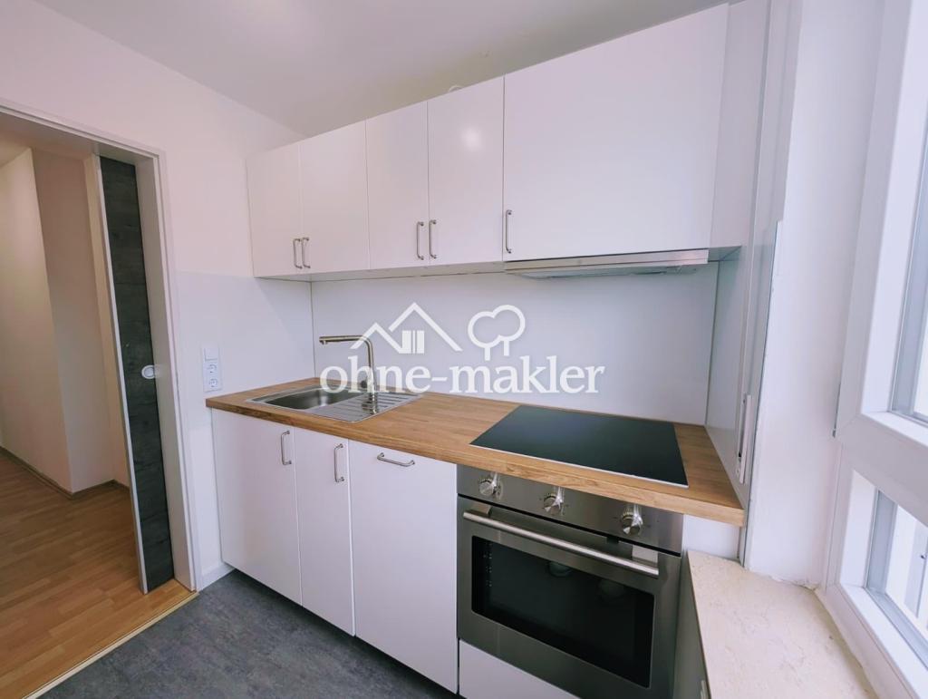 Helle 2-Zimmer Dachgeschosswohnung mit neuer Einbauküche und Tageslichtbad in Mühlacker/Lienzingen - Photo 3