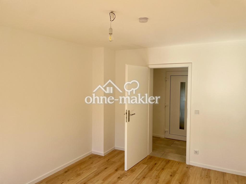 Wunderschöne 2-Zimmerwohnung - frisch renoviert / zentral & ruhig / mit großer Wohnküche & Balkon - Foto 1