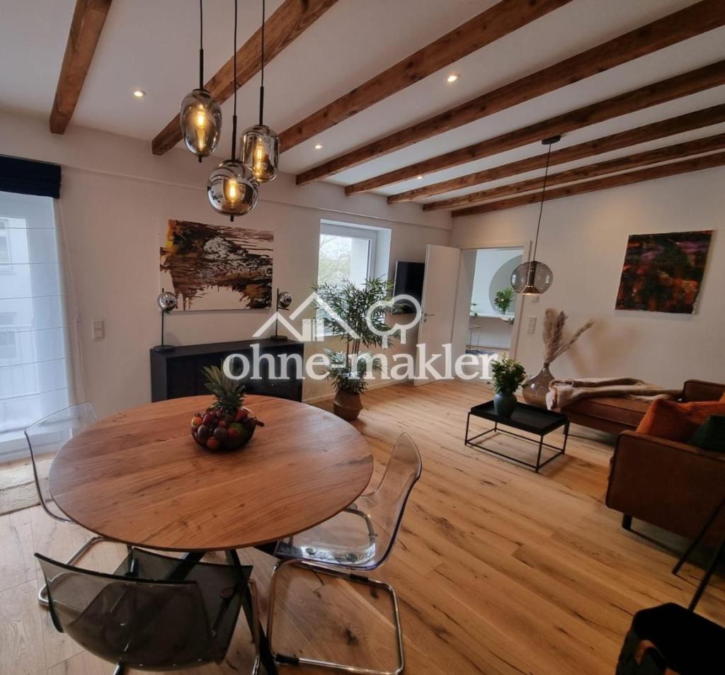 Möblierte Wohnung Citylage Saniert -großer Balkon - Photo 1