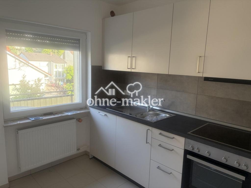 Erstbezug nach Renovierung - Lichtdurchflutete 3-Zimmer-Wohnung mit großem Balkon und Stellplatz - Photo 2
