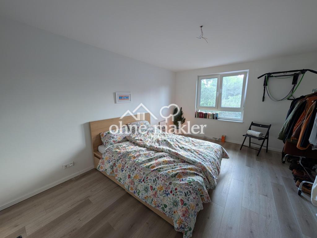 Moderne Neubauwohnung mit EBK, Balkon und A+ Energieeffizienz - Foto 4