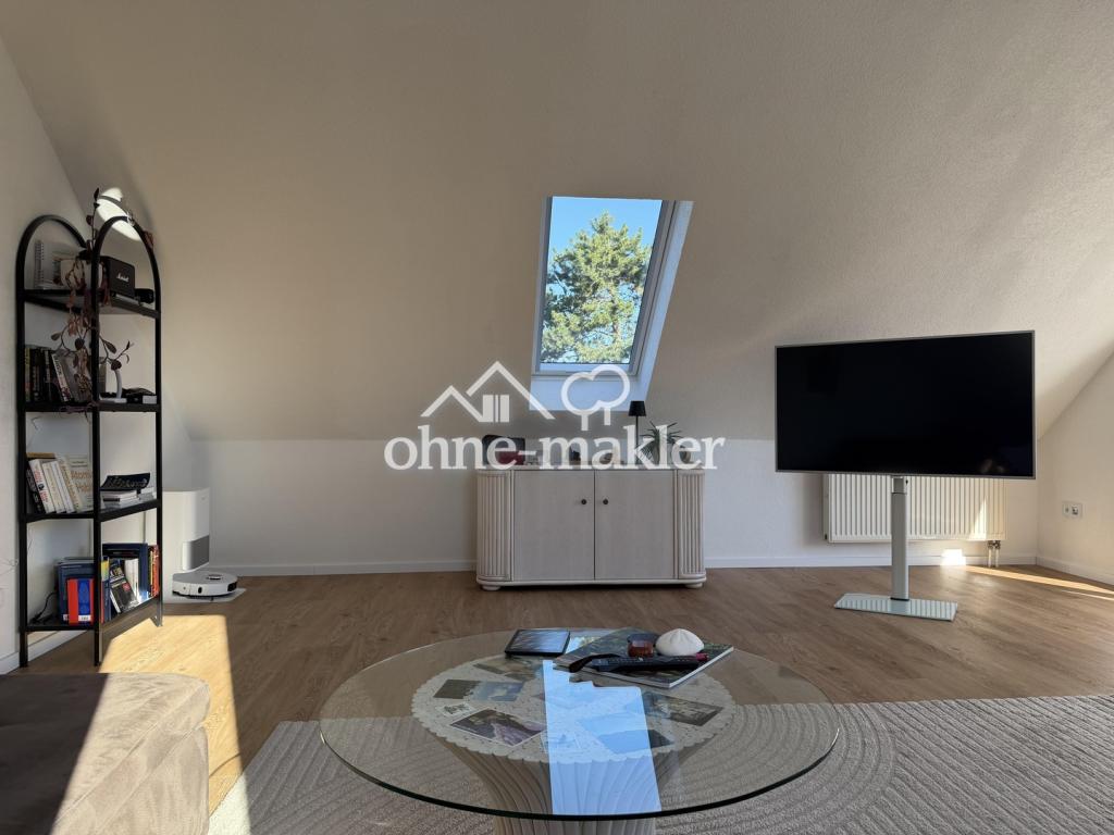 Möbelierte Dachgeschosswohnung mit großem Balkon und hochwertiger Ausstattung - Photo 2