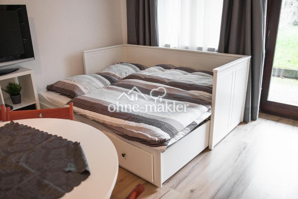 Wohnung gesucht? Schick renoviert und bereits eingerichtet - Photo 3