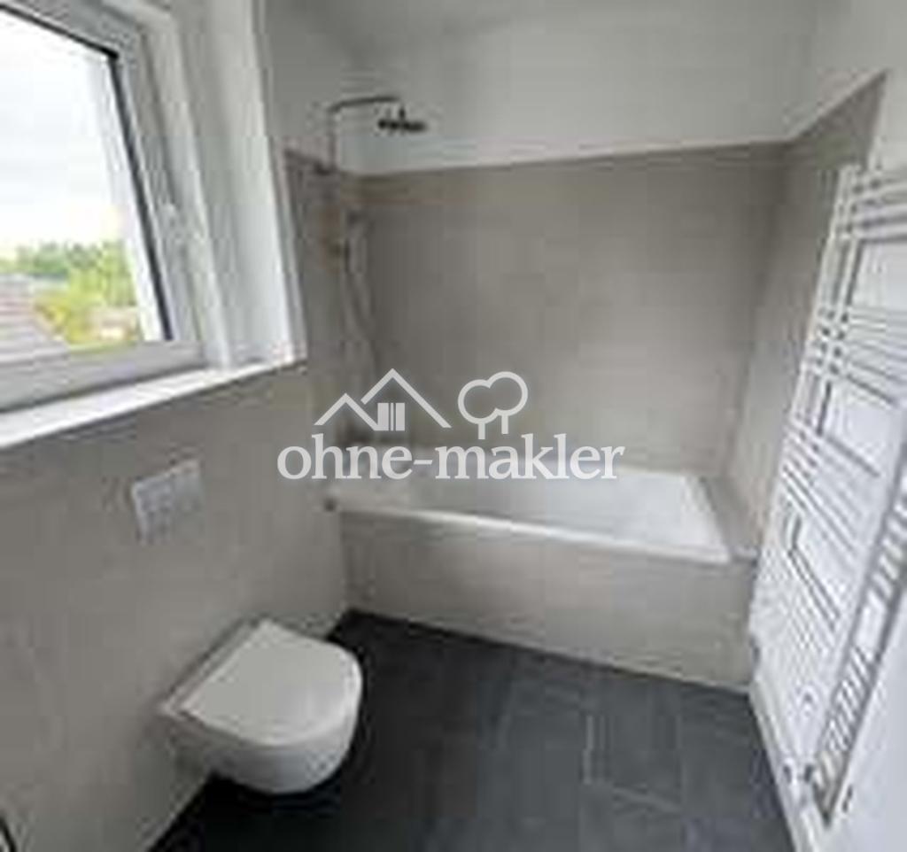 3-Zimmer-Wohnung mit traumhaftem Seeblick - Einbauküche - Photo 4