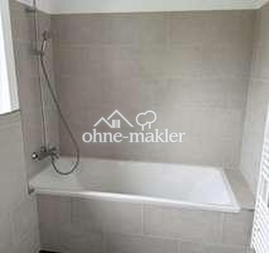 3-Zimmer-Wohnung mit traumhaftem Seeblick - Einbauküche - Photo 3