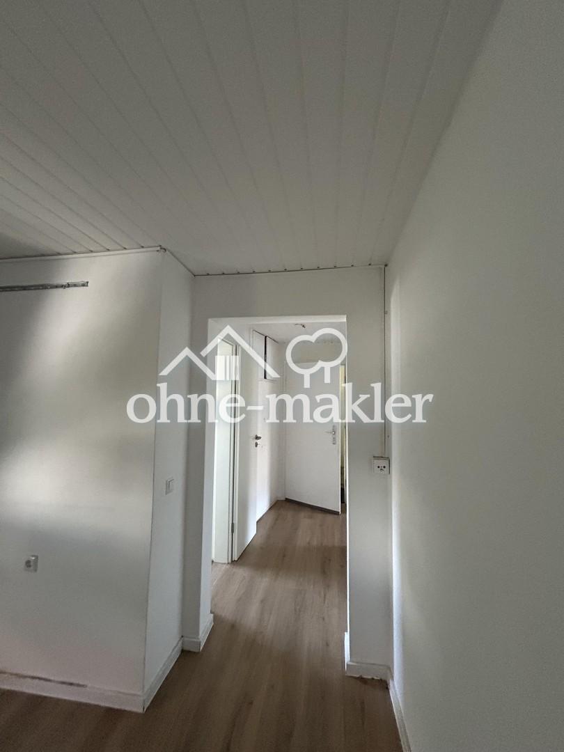 Helle 4-Zimmer-Dachgeschosswohnung mit großzügiger Küche - Foto 5
