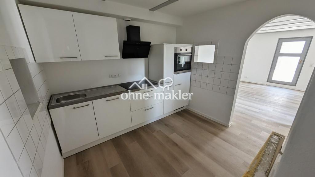 Kernsanierte 2-Zimmer-Wohnung mit neuer Einbauküche und Terrasse in Bruchsal-Heidelsheim - Foto 2