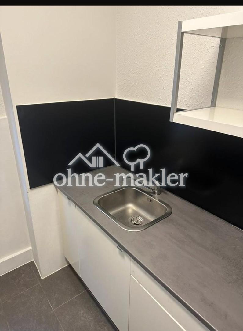 Modernisierte 2 Zimmerwohnung gute Lage in Esslingen - Photo 2