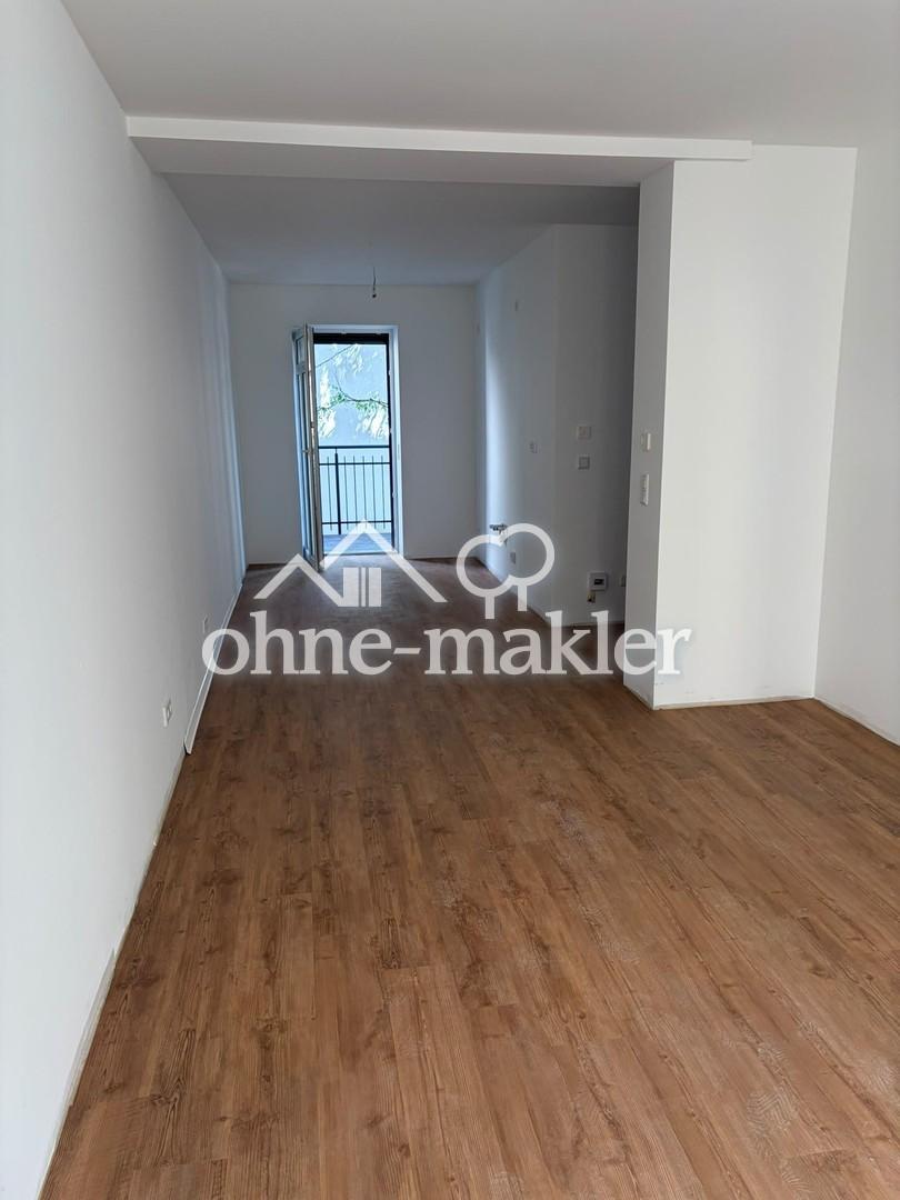 Erstbezug nach Sanierung! Moderne 2-Raum WE mit Balkon und EBK in südlicher Innenstadt - Foto 1