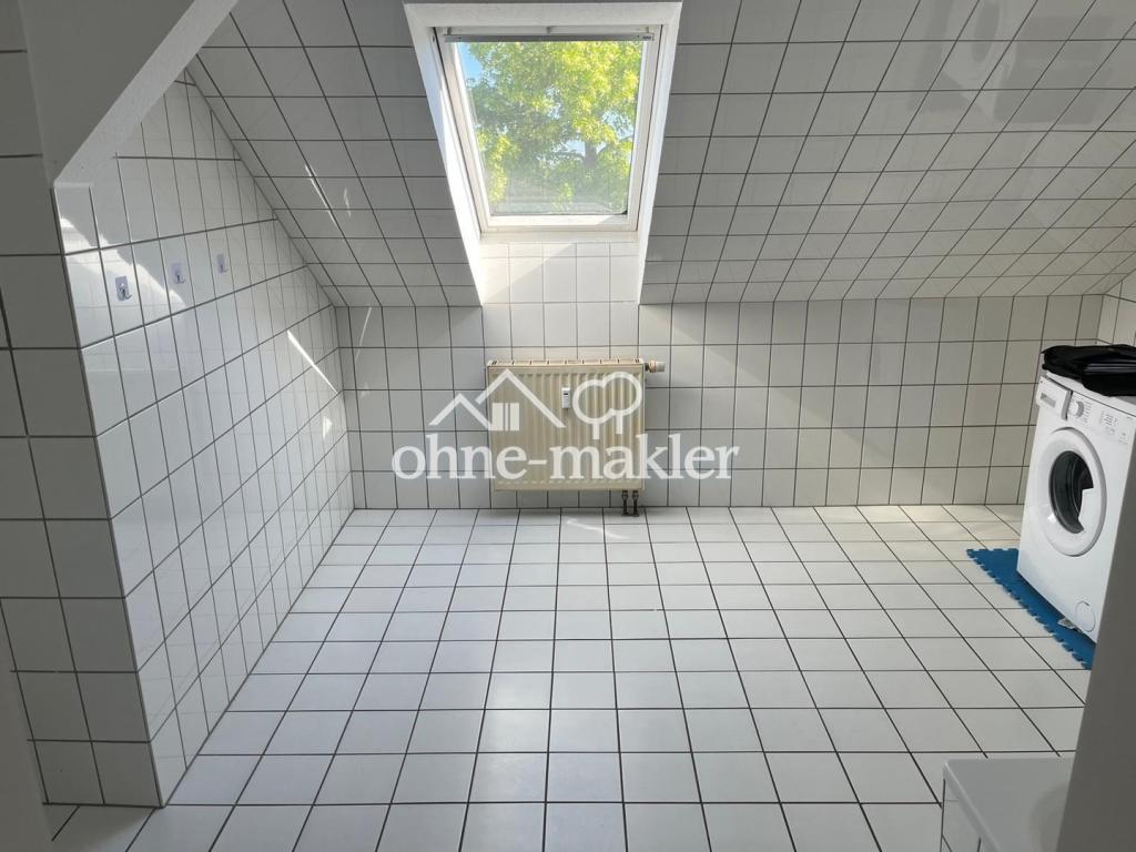Lichtdurchflutete Dachgeschosswohnung mit Charme – Wohnen im beliebten Leipzig-Kleinzschocher - Photo 2