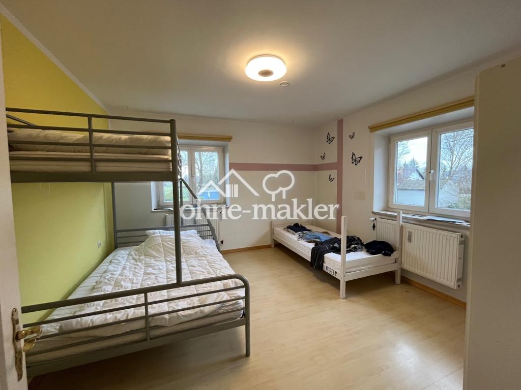 DHH für bis zu 11 Handwerker, 5 Min. von der A92, nähe Flughafen - Photo 1