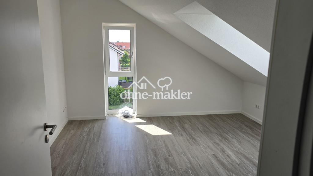 Moderne DG-Wohnung – 62 m² – KfW55EE – Balkon, Keller & Stellplatz - Foto 3
