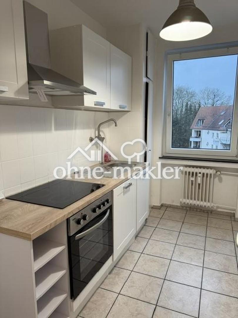 Helle 3 Zimmerwohnung in Hannover Ahlem frisch renoviert mit Einbauküche und KFZ Stellplatz - Photo 5