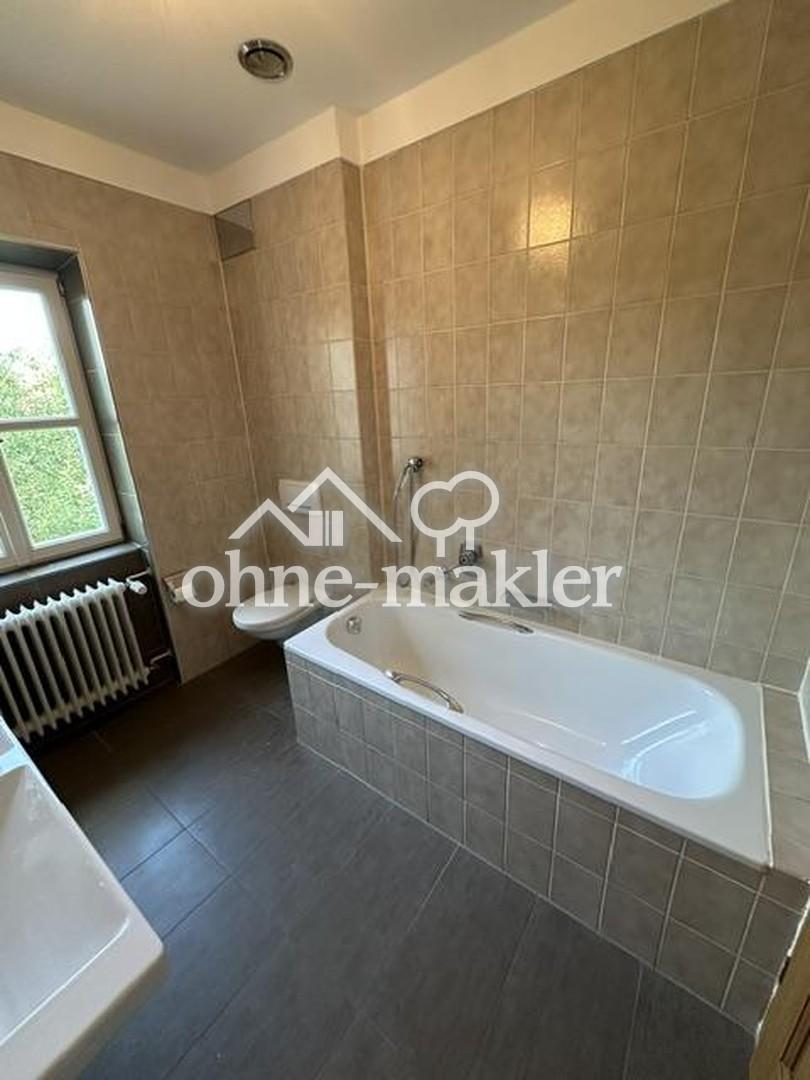 Wunderschönes Einfamilienhaus mit EBK, Garten, Garage und vielen Parkmöglichkeiten in Bachhausen! - Photo 3