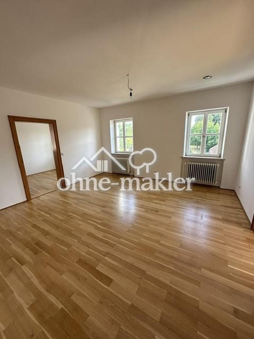 Wunderschönes Einfamilienhaus mit EBK, Garten, Garage und vielen Parkmöglichkeiten in Bachhausen! - Photo 1