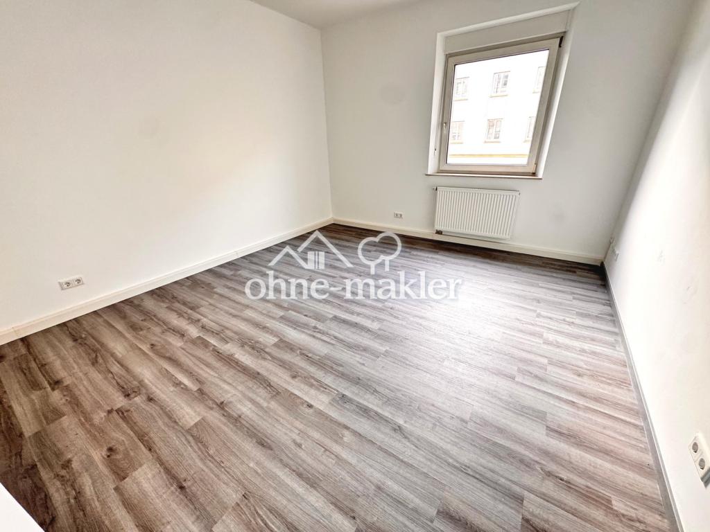 Frisch renovierte 2Zi-Whg. mit neuer Küche - Foto 1