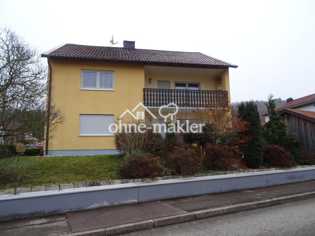 Gepflegtes Einfamilienhaus mit Garten, Garage und neuerer Öl-Brennwertheizung in Berching-Pollanten - Photo 5