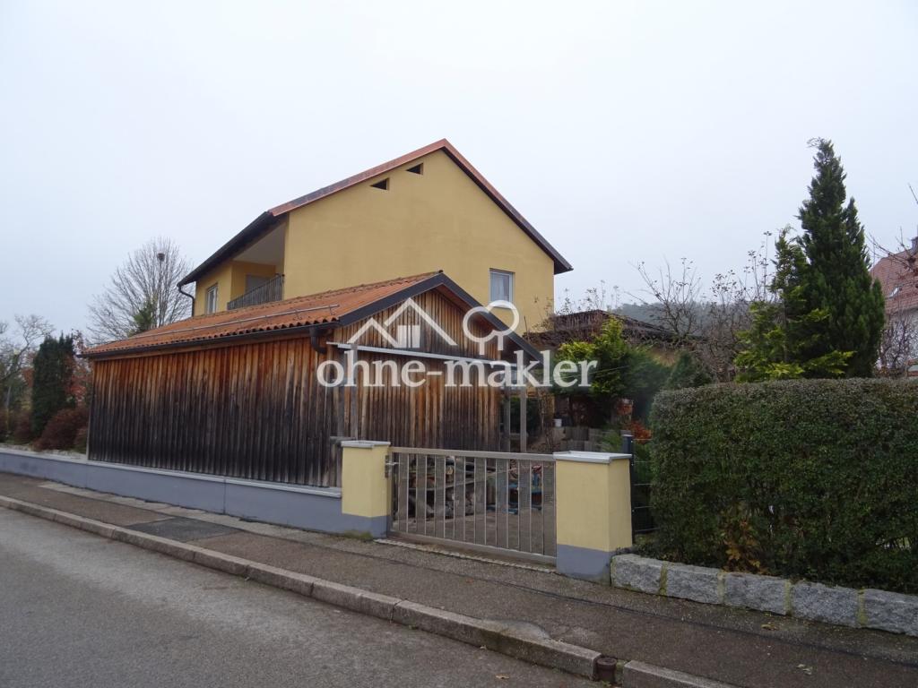 Gepflegtes Einfamilienhaus mit Garten, Garage und neuerer Öl-Brennwertheizung in Berching-Pollanten - Photo 4