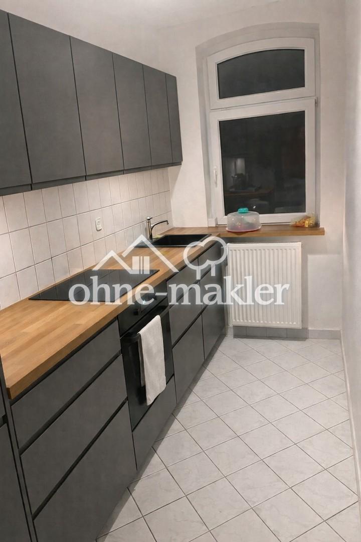 Schöner Wohnen : Helle 3-Zimmer-Wohnung mit IKEA-Einbauküche und Balkon in der Johannesvorstadt - Photo 2