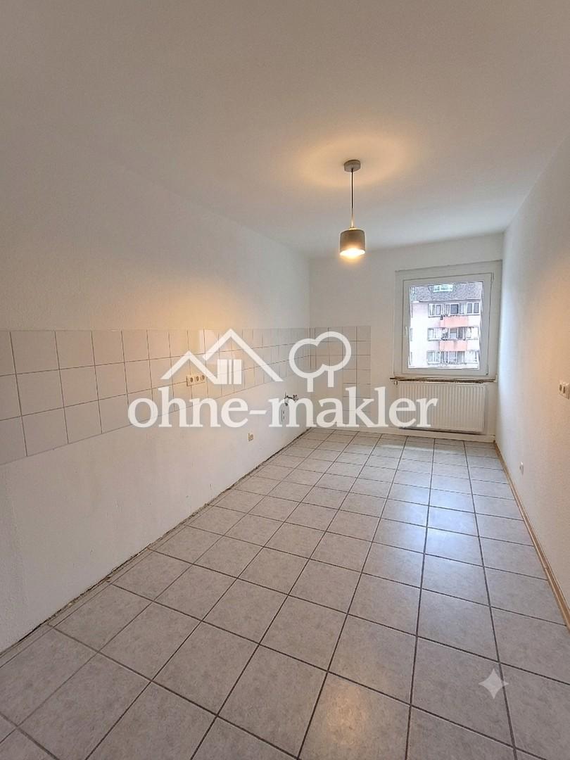 KLINIKVIERTEL: 3-Zimmer-Wohnung - über 100qm - energetisch saniert- Balkon - Ankleidezimmer - Photo 3