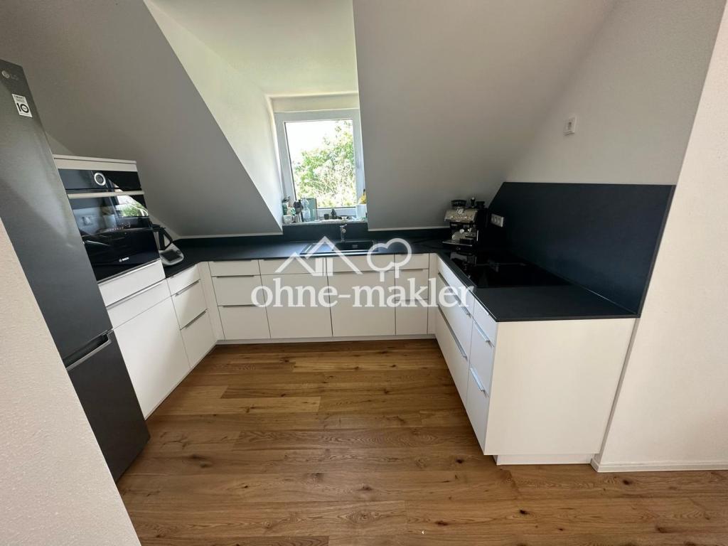Exklusive Dachgeschosswohnung im Penthouse-Stil mit sonnigem Balkon – Zentrum Pfaffenhofen - Photo 2