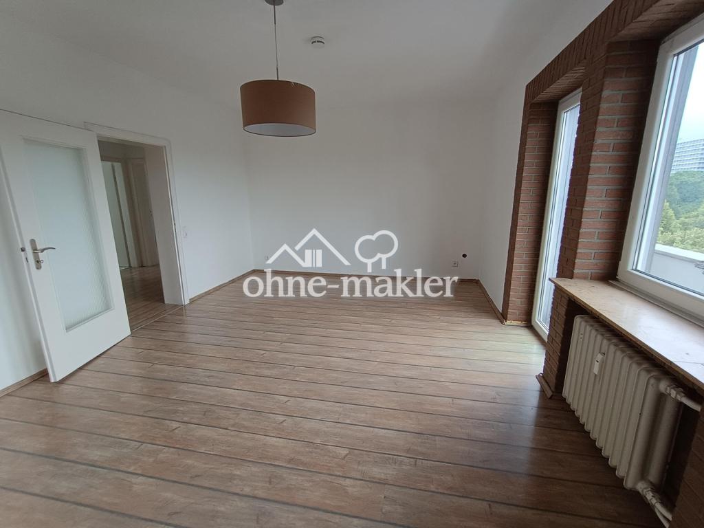 3-Zimmer Wohnung mit Sicht über die Bäume auf den Florianturm vom eigenen Balkon aus - Photo 1