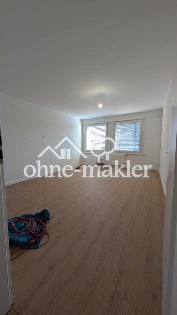 Zentraler geht's kaum: 4-Zimmer-Wohnung (ca. 90 m²) direkt am ZOB Reutlingen - Photo 3