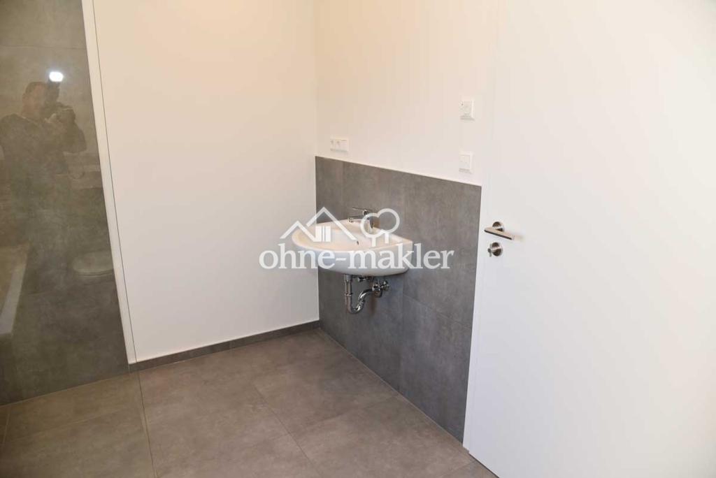 2 Schlafzimmer + Wohn/Küche/Esszimmer im 1 OG - Photo 4