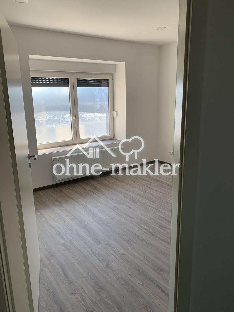 Moderne 3ZKB Wohnung mit großem Bad und Badewanne - Photo 5