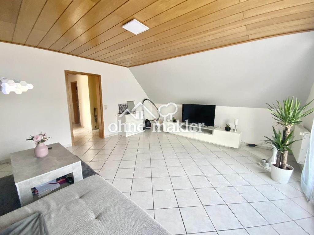 Frisch renovierte 2-Raum-Wohnungmit eigenem Eingang, Balkon, Dachboden und Stellplatz - Foto 2