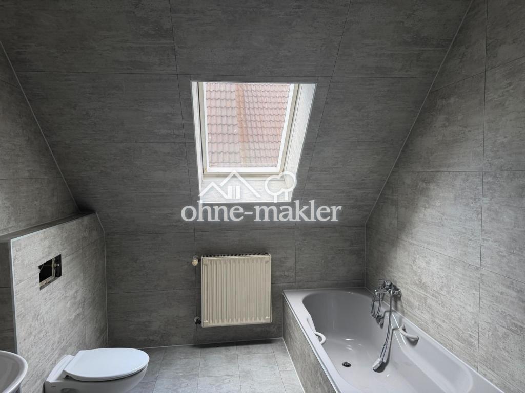 Frisch renovierte 2-Raum-Wohnungmit eigenem Eingang, Balkon, Dachboden und Stellplatz - Foto 5