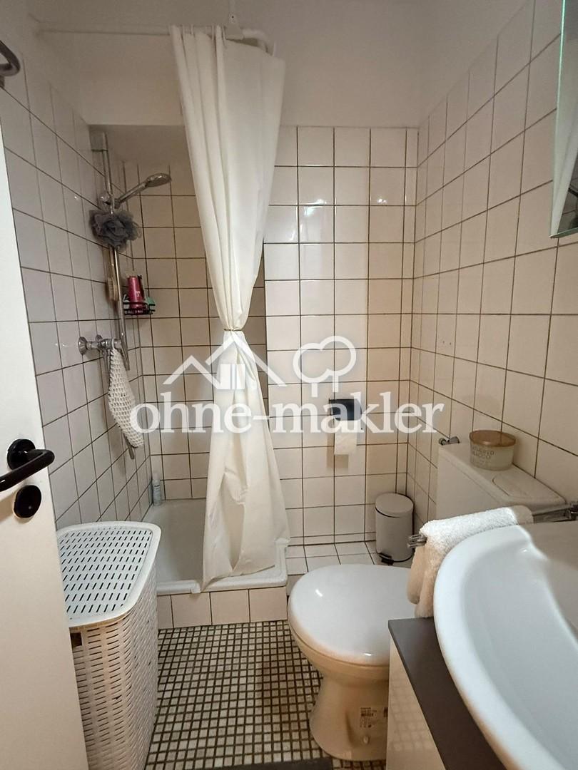 Von priv. - schönes 1-Zi. Single-Appartement in Paderborn Schloß Neuhaus, ruhige Lage m. Balkon 2.OG - Photo 4