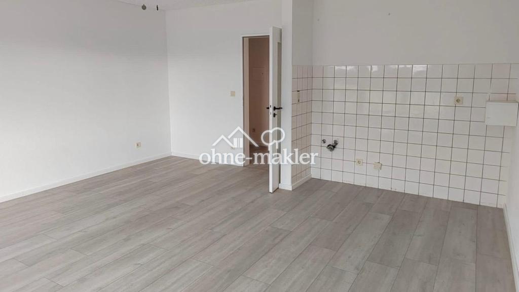 Von priv. - schönes 1-Zi. Single-Appartement in Paderborn Schloß Neuhaus, ruhige Lage m. Balkon 2.OG - Photo 3