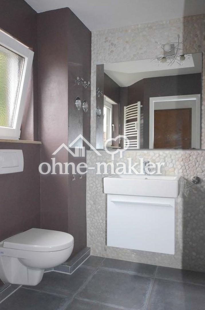 Helle 2-Zimmer DG mit Balkon, Kamin in sehr guter Wohnlage auf der Gerlinger Schillerhöhe - Photo 5
