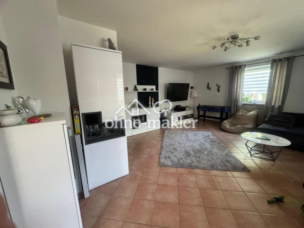 Großzügige Erdgeschosswohnung (119 m²) mit Garten, Garage & Hobbyraum, und Keller. - Photo 3